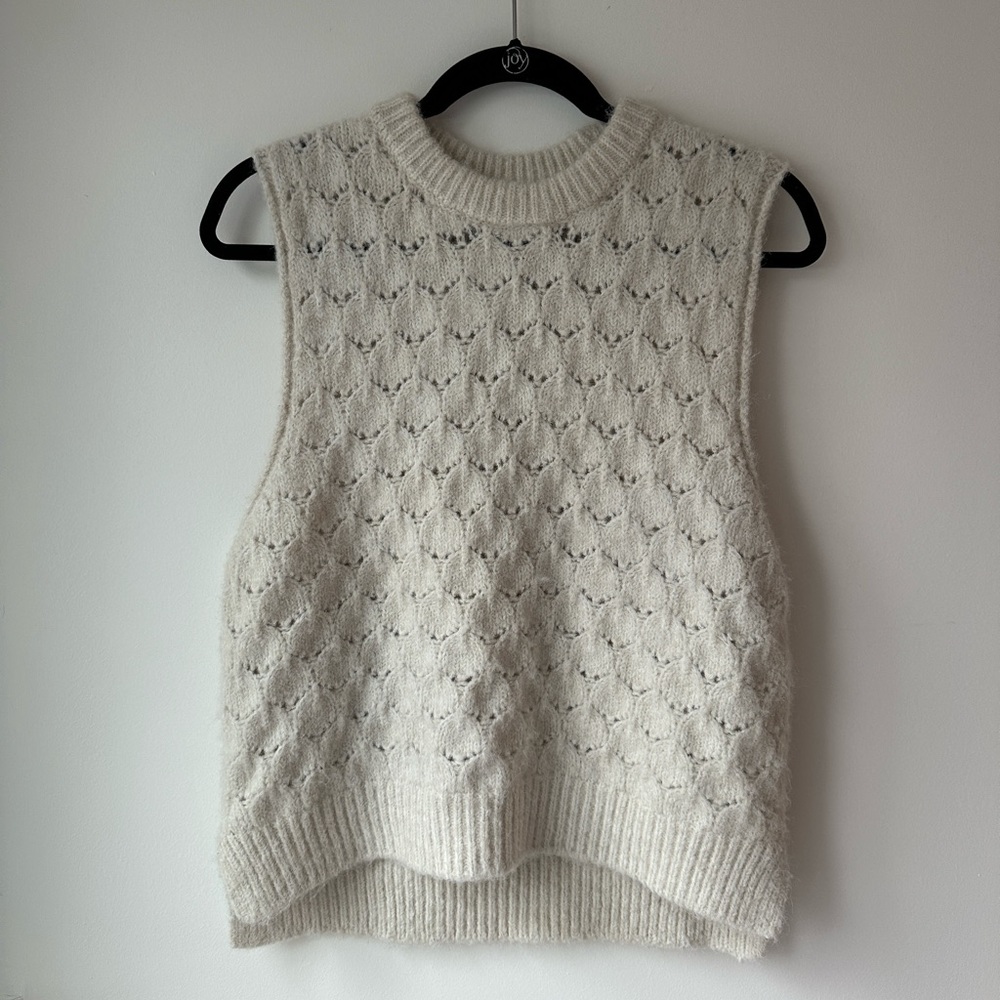 Sweater Vest Universal Thread Medium Cream